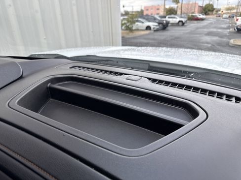 Used 2021 GMC Sierra 1500 AT4 w/ AT4 Value Package image 68