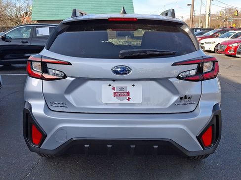 Certified 2024 Subaru Crosstrek 2.0i Premium image 5