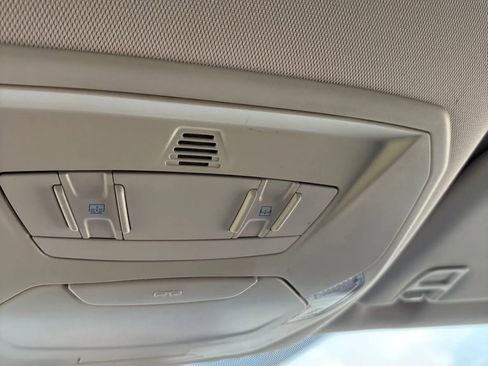 Used 2018 Ford Escape Titanium w/ Ford Safe & Smart Package image 40