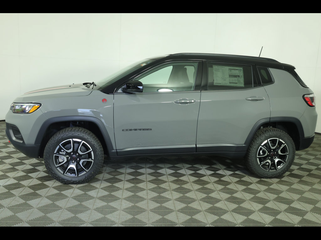 New 2026 Jeep Compass Trailhawk AWD/4WD image 14