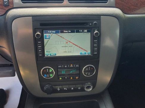 Used 2008 GMC Sierra 1500 SLT w/ Sun And Navigation Package AWD/4WD image 10