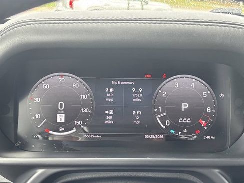Used 2023 Land Rover Defender 90 X-Dynamic SE AWD/4WD image 26