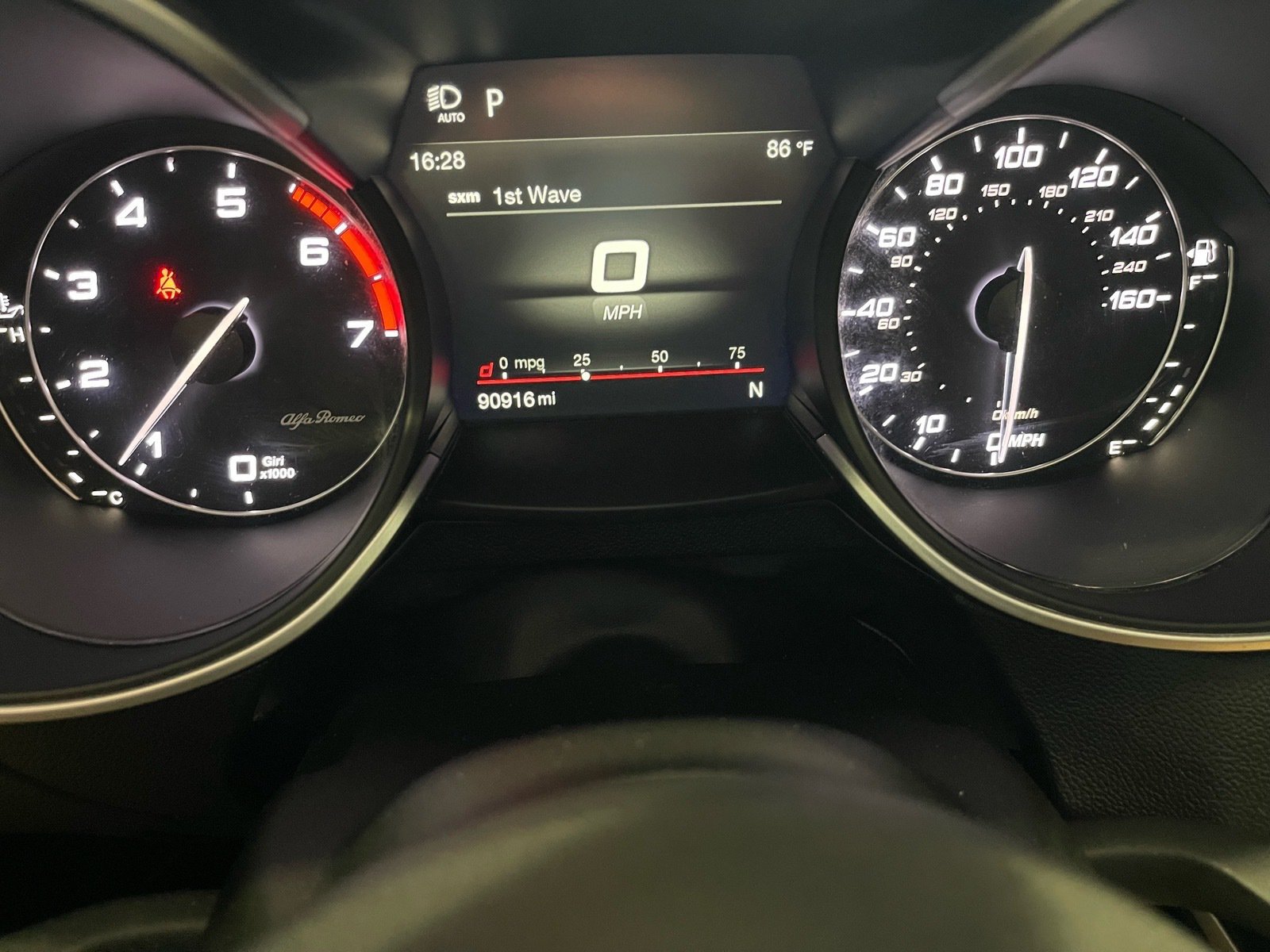 Used 2018 Alfa Romeo Stelvio Sport w/ Quick Order Package 22J Sport AWD/4WD image 47