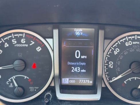 Used 2022 Toyota Tacoma Limited AWD/4WD image 20