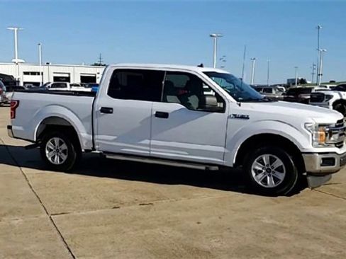 Used 2019 Ford F150 XLT image 2