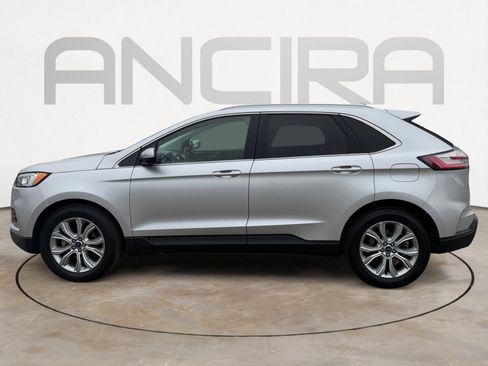 Used 2019 Ford Edge Titanium FWD image 8