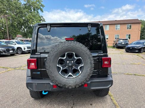 Used 2023 Jeep Wrangler Unlimited Rubicon 4xe w/ Cold Weather Group AWD/4WD image 6