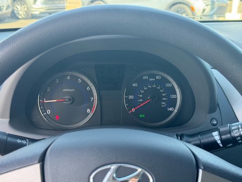 Used 2017 Hyundai Accent SE image 21