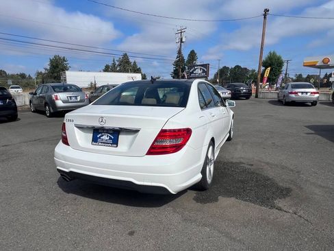 Used 2014 Mercedes-Benz C 250 Sedan image 38