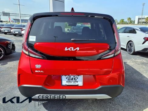 Certified 2025 Kia Soul LX w/ LX Technology Package image 19