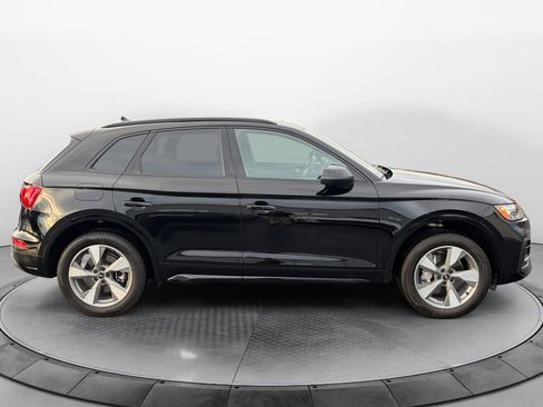 Used 2025 Audi Q5 2.0T Premium w/ Convenience Plus Package image 8