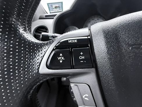 Used 2015 Honda Pilot LX image 18