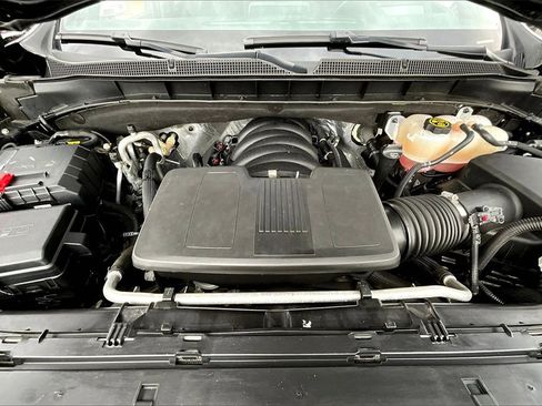 Used 2023 Chevrolet Tahoe High Country image 10