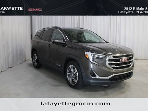 Used 2020 GMC Terrain SLT FWD image 1