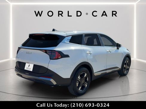 Certified 2026 Kia Sportage LX FWD image 3