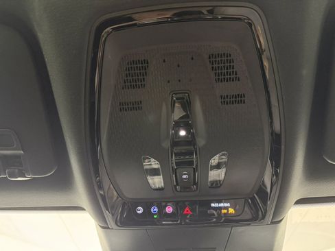 Used 2024 Cadillac Lyriq Sport RWD image 24