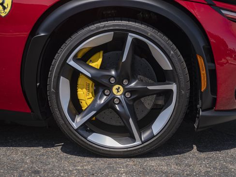 Used 2026 Ferrari Purosangue AWD/4WD image 12