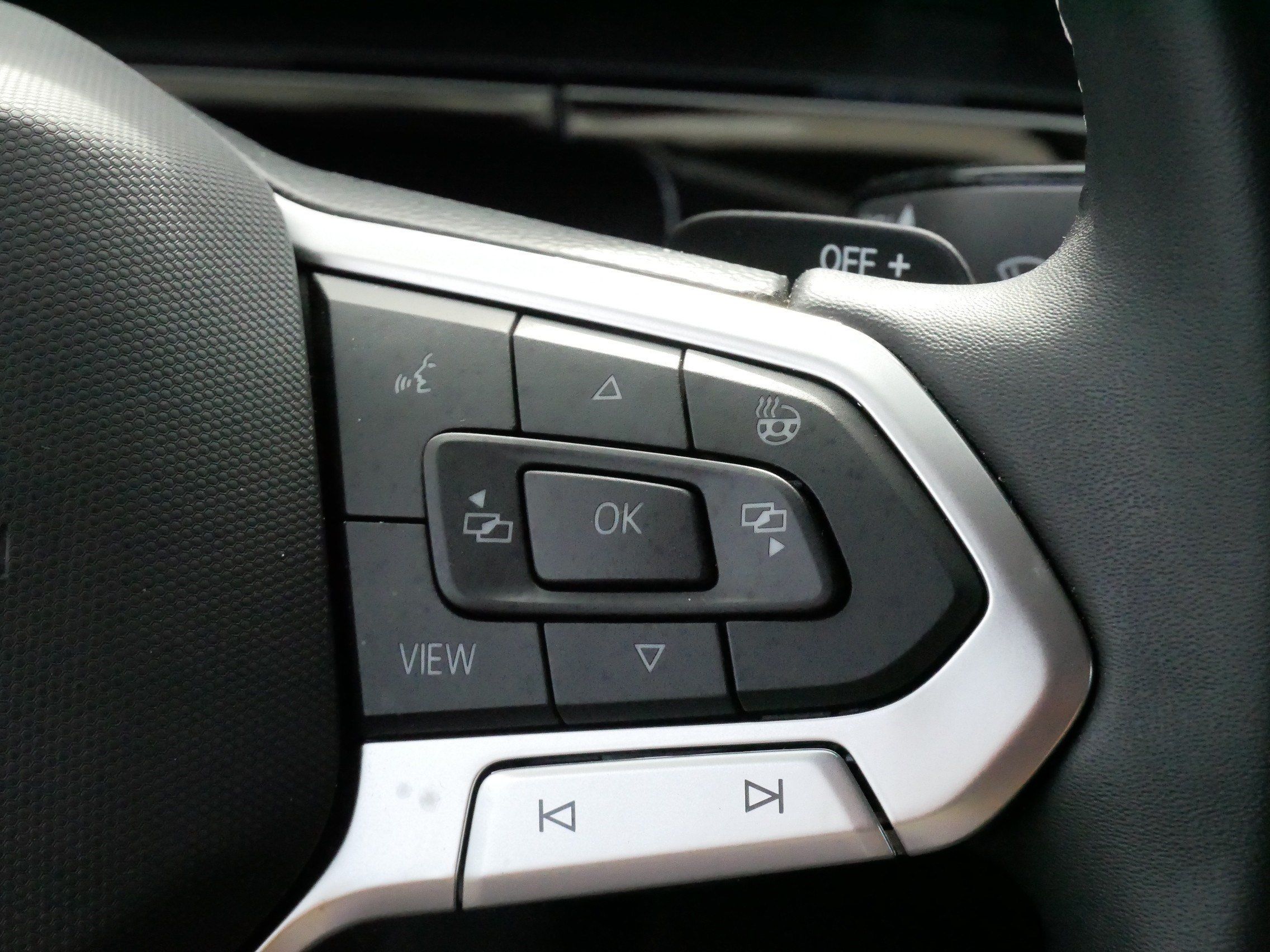 Certified 2026 Volkswagen Atlas SE AWD/4WD image 25