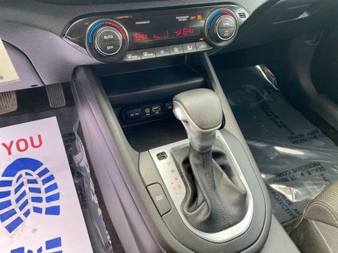 Used 2019 Kia Forte LXS FWD image 20