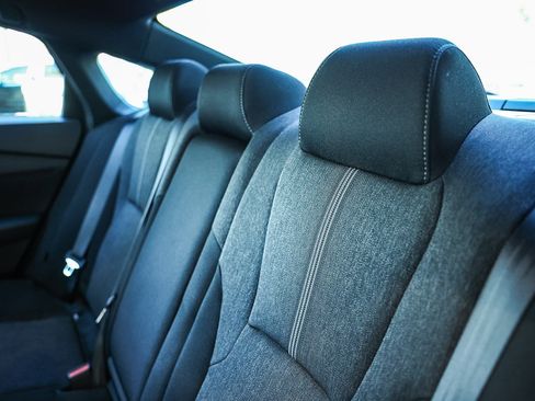 Certified 2023 Honda Accord Sport image 27