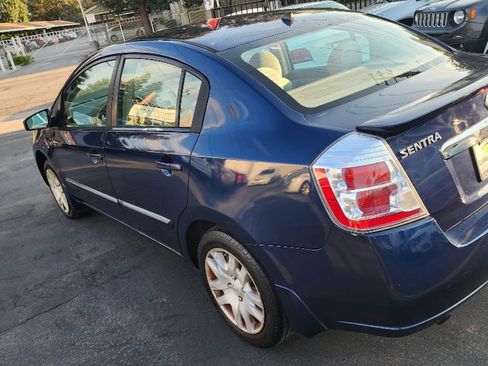 Used 2011 Nissan Sentra 2.0 S image 4