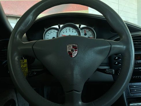 Used 2003 Porsche Boxster S image 18