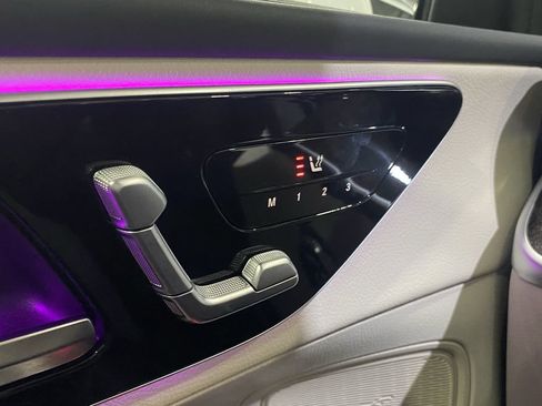 Certified 2025 Mercedes-Benz GLC 300 4MATIC image 10