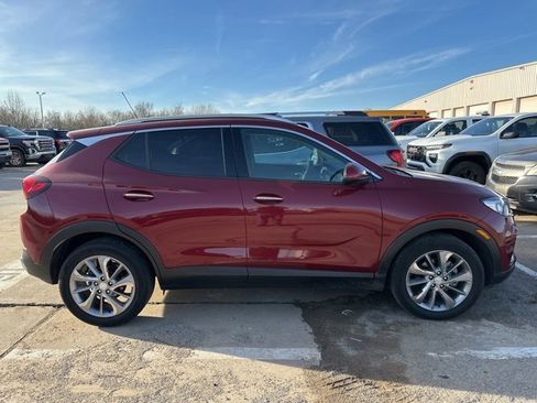 Used 2023 Buick Encore GX Essence w/ Experience Buick Package image 8