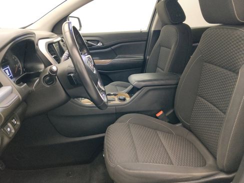 Used 2019 GMC Acadia SLE AWD/4WD image 17