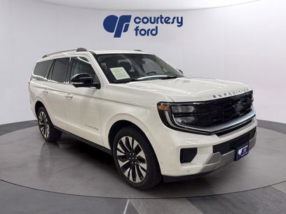 Certified 2025 Ford Expedition Platinum w/ Driver's Package