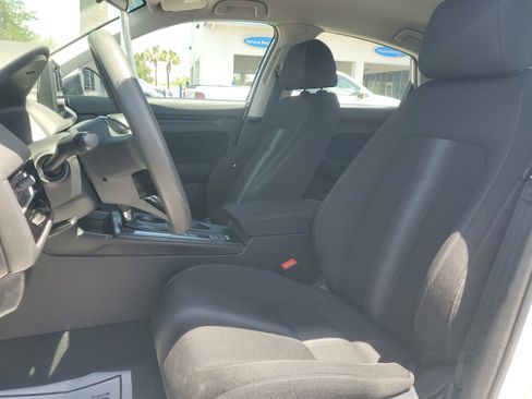 Certified 2023 Honda Civic LX image 17