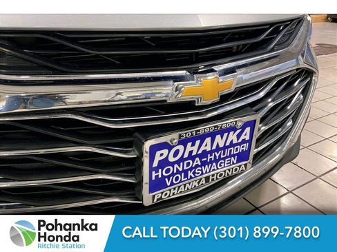 Used 2023 Chevrolet Malibu LT image 31