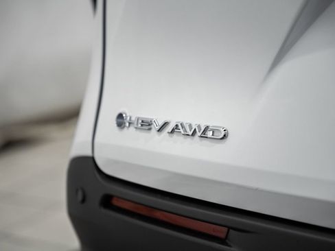 New 2026 Toyota Sienna XLE image 8