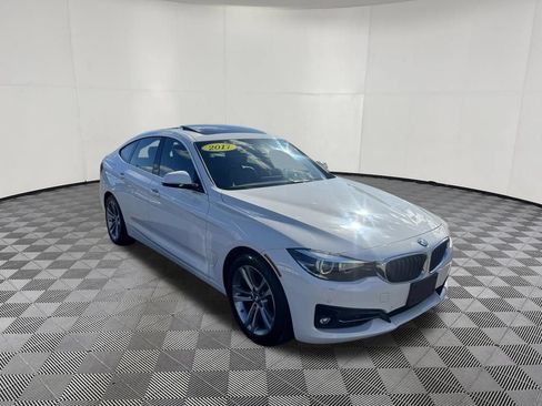 Used 2017 BMW 330i Gran Turismo xDrive AWD/4WD image 3