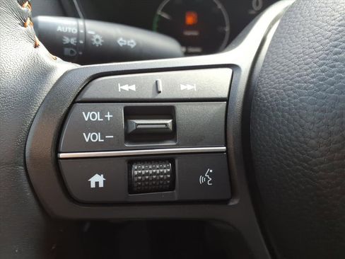 Used 2025 Honda CR-V Sport-L image 23