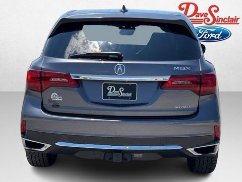 Used 2018 Acura MDX SH-AWD image 8