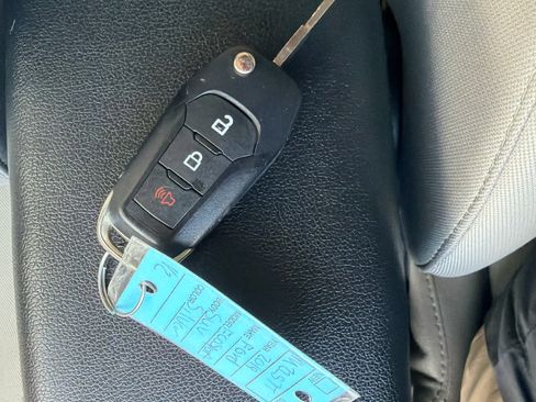 Used 2019 Ford EcoSport S image 32