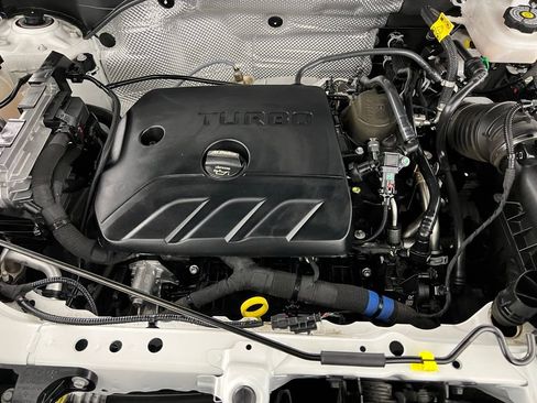 Used 2025 Buick Encore GX Preferred image 34