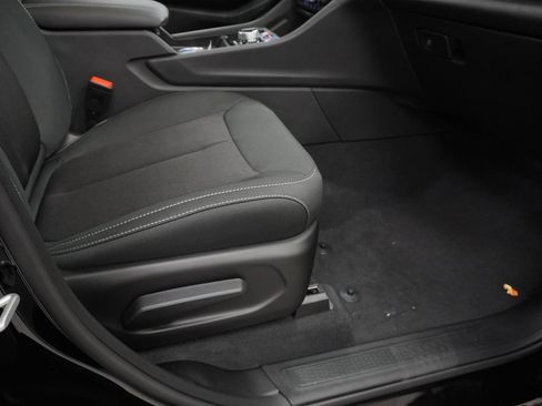 New 2026 Jeep Grand Cherokee L 4WD image 37