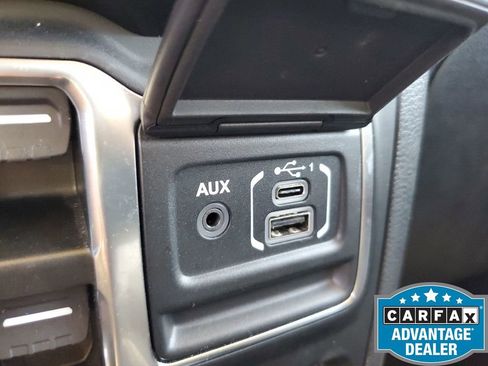 Used 2023 Jeep Gladiator Rubicon w/ LED Lighting Group image 34