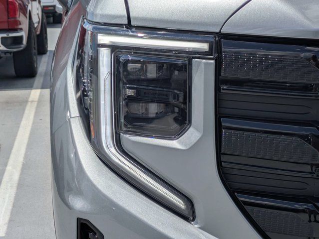 Used 2026 GMC Sierra 1500 Elevation AWD/4WD image 9