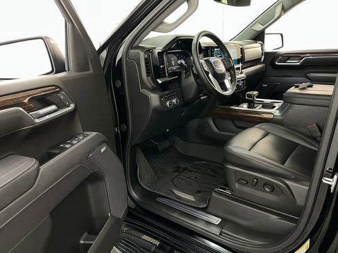 Certified 2025 GMC Sierra 1500 Elevation w/ Elevation Premium Package AWD/4WD image 26