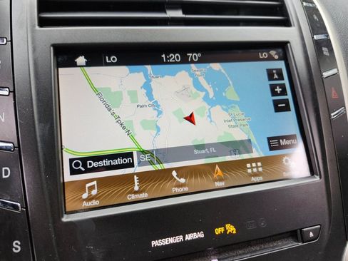 Used 2019 Lincoln MKC Select w/ Select Plus Package image 23