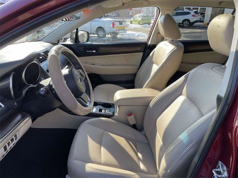 Used 2018 Subaru Outback 2.5i Limited image 13
