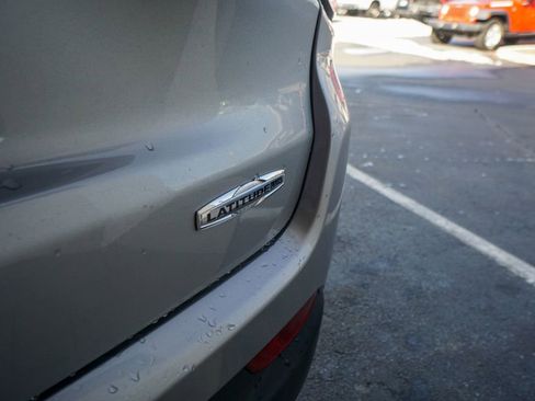 Used 2022 Jeep Compass Latitude w/ Sun and Sound Group image 10