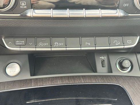Certified 2023 Audi Q5 2.0T Premium w/ Convenience Package AWD/4WD image 41