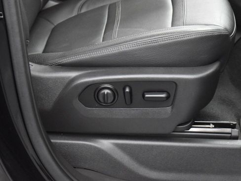 Used 2021 GMC Sierra 3500 Denali w/ Denali Ultimate Package image 37