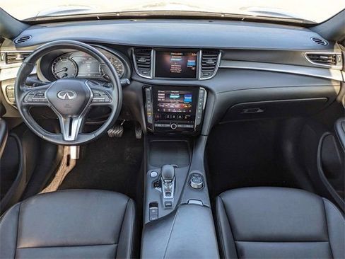 Used 2021 INFINITI QX50 Luxe w/ Appearance Package AWD/4WD image 17