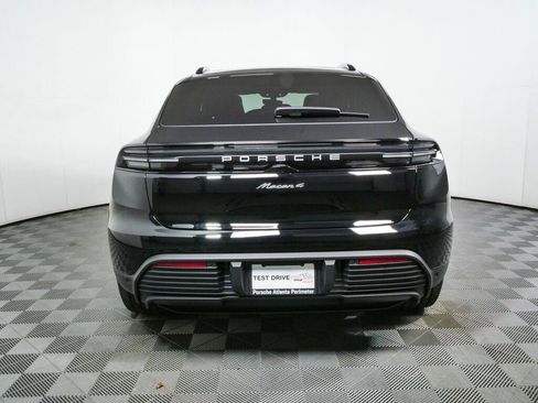 New 2026 Porsche Macan 4 Electric AWD/4WD image 31