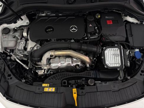 New 2026 Mercedes-Benz GLA 250 image 32